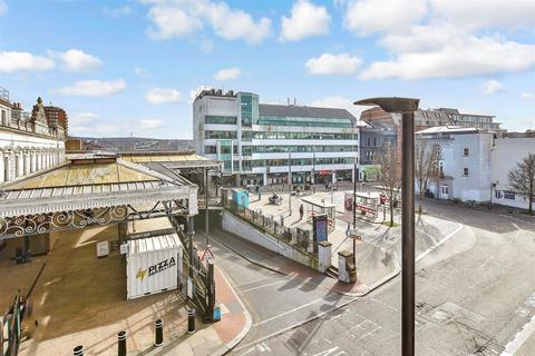 2 bedroom maisonette for sale, Terminus Road, Brighton, East Sussex