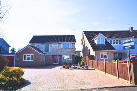 4 bedroom detached house for sale, Blenheim Close, Haverhill CB9