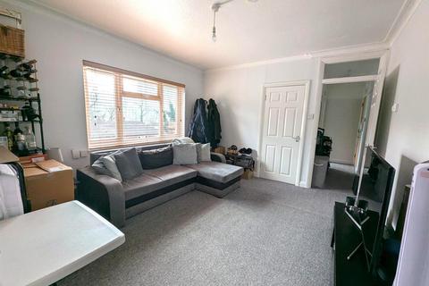 2 bedroom house to rent, North End Road, Wembley