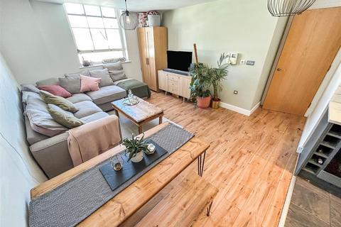 2 bedroom apartment for sale, Bedford Street, Leamington Spa CV32