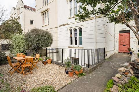 2 bedroom flat for sale, Sydenham Hill, Cotham