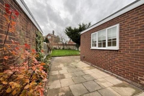 3 bedroom detached house to rent, Bridge Way, Shawbury