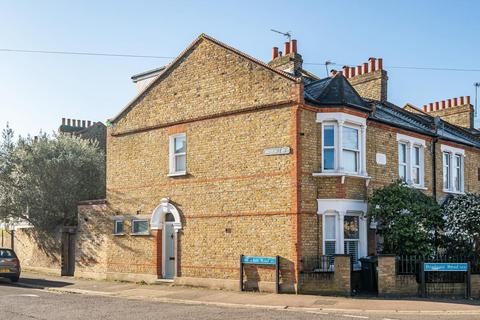 3 bedroom end of terrace house for sale, Bradgate Road, Catford