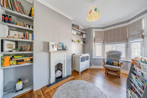 74 Bradgate Road, London, SE6 4TR