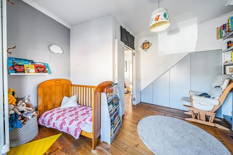 74 Bradgate Road, London, SE6 4TR
