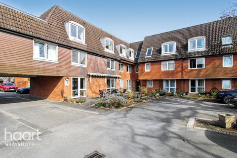 1 bedroom apartment for sale, Wey Hill, Haslemere