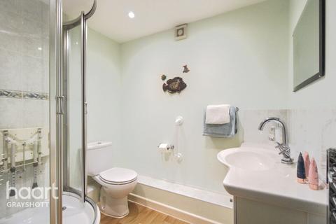 1 bedroom apartment for sale, Wey Hill, Haslemere