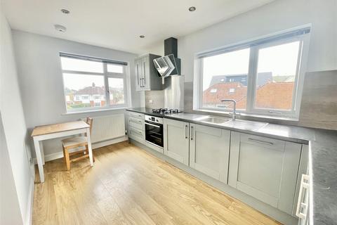 2 bedroom flat for sale, Lake Road, Poole BH15