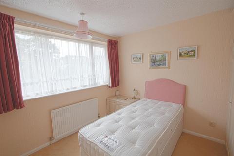 16 Crawford Close, Billericay, CM12 0PX
