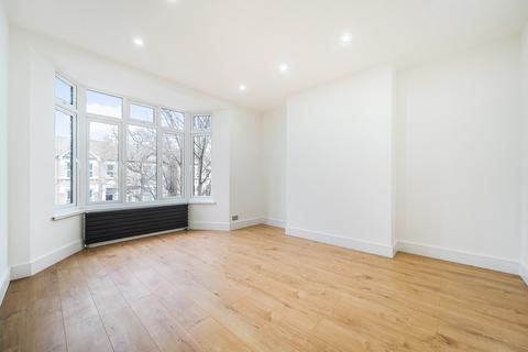 3 bedroom maisonette for sale, Brownhill Road, London