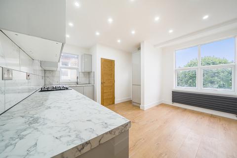 3 bedroom maisonette for sale, Brownhill Road, London