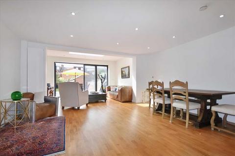 4 bedroom end of terrace house to rent, Oxford Road South, Chiswick, Chiswick