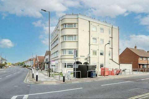 2 bedroom flat to rent, Milton Road, Southsea