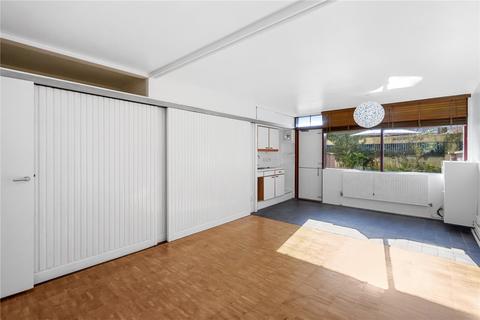 Studio for sale, Golden Lane Estate, EC1Y