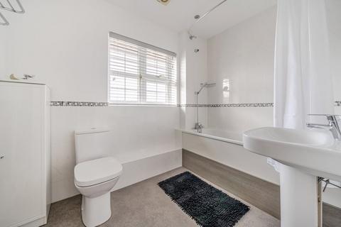 59 Ampthill Road, Shefford, SG17 5AZ