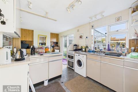 3 bedroom semi-detached house for sale, Saxon Way, Maldon