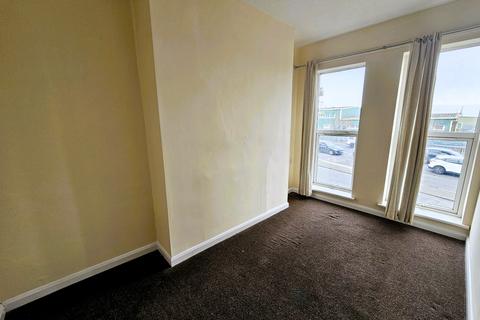 1 bedroom flat to rent, Freeman Street, Grimsby DN32