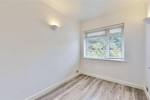 2 bedroom apartment to rent, Gainsborough Court, Nether Street, Finchley, N12 8AE