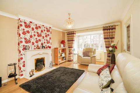 19 Pickard Drive, Sheffield, S13 8EW
