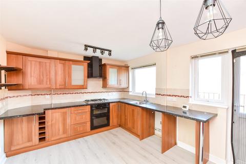 3 bedroom semi-detached house for sale, Green Way, Tunbridge Wells, Kent