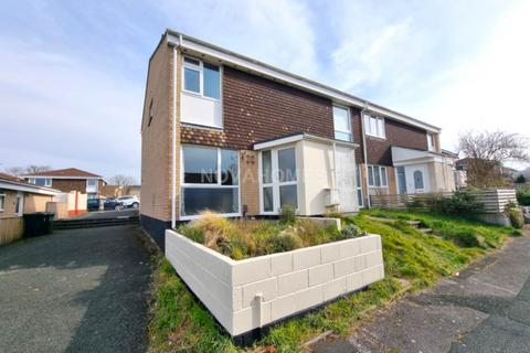 2 bedroom end of terrace house for sale, Downfield Walk, Plymouth PL7