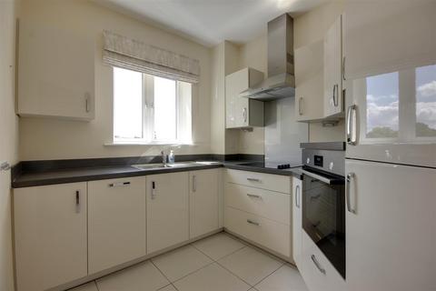 1 bedroom apartment for sale, Fairway View, Elloughton Road, Brough