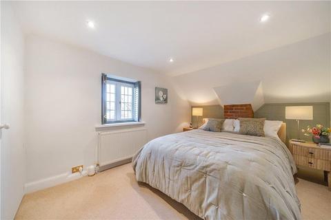 Dove Cottage Church Road, North Waltham, Basingstoke, RG25 2BL