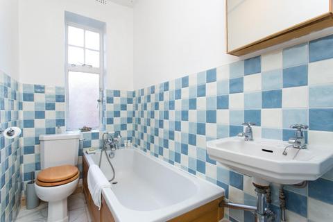 1 bedroom apartment to rent, Belsize Grove, Belsize Park, NW3