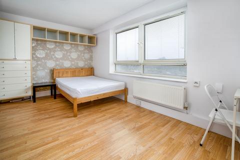 Studio to rent, Arlington Road, London, NW1