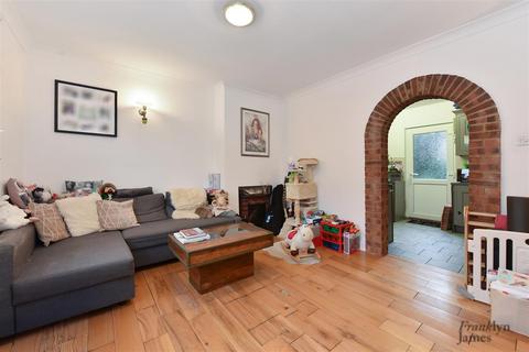 3 bedroom house for sale, Hesperus Crescent, London, E14