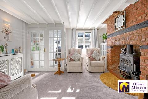 undefined, Cambridge Road, Wadesmill, Herts