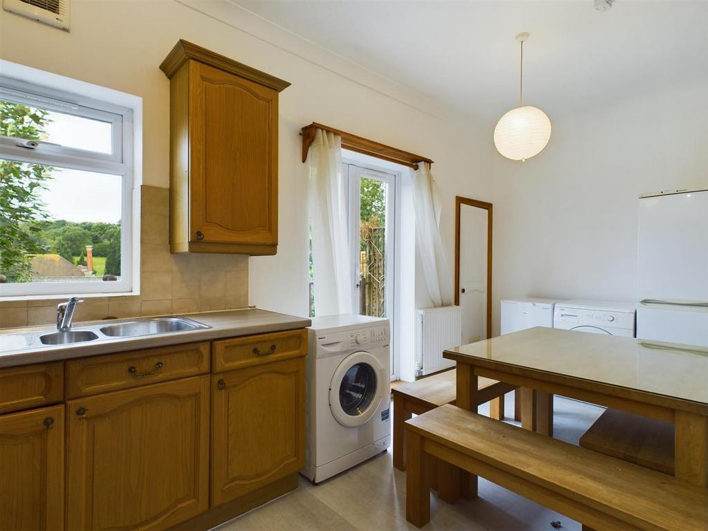 CAM02534 G0-PR0347-STILL007.jpg