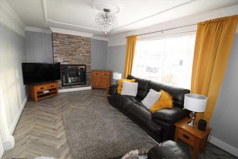 2 bedroom end of terrace house for sale, Henlow Avenue, Kirkby