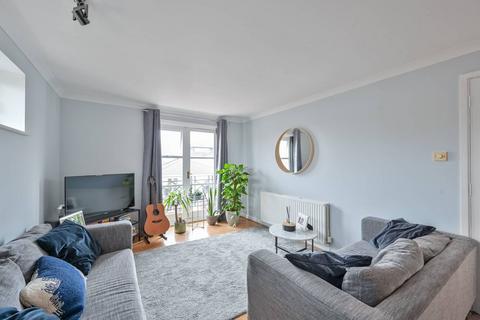 2 bedroom flat to rent, Brompton Park Crescent, West Brompton, London, SW6