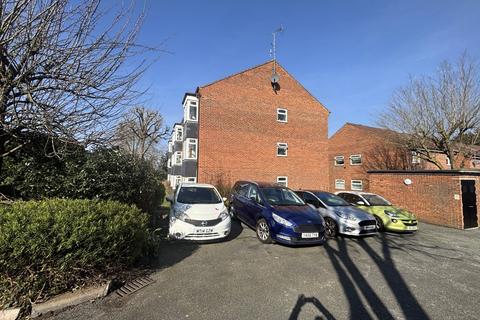 2 bedroom apartment to rent, Taylors Close, Kent DA14