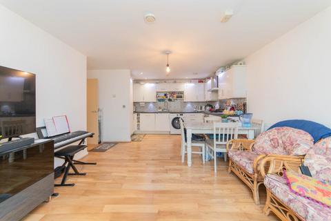 2 bedroom flat for sale, Todd Close, Borehamwood