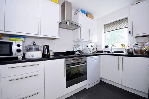 2 bedroom maisonette to rent, Undine Road, Isle Of Dogs, London, E14