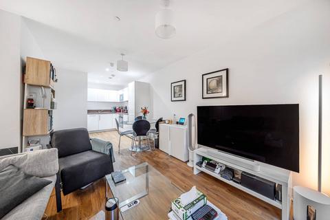 1 bedroom flat for sale, Waterside Heights, Royal Docks, London, E16