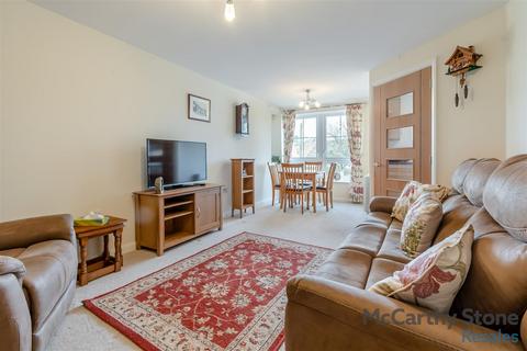 1 bedroom apartment for sale, Eastgate, Pickering