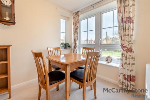 1 bedroom apartment for sale, Eastgate, Pickering