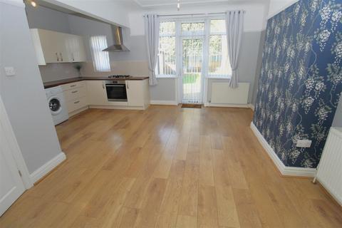 3 bedroom semi-detached house for sale, Field Lane, Liverpool L10