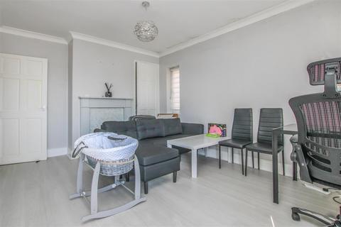 1 bedroom apartment for sale, Whittington Road, Hutton, Brentwood