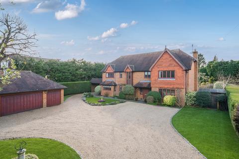 5 bedroom house for sale, High Pine Close, Weybridge, KT13