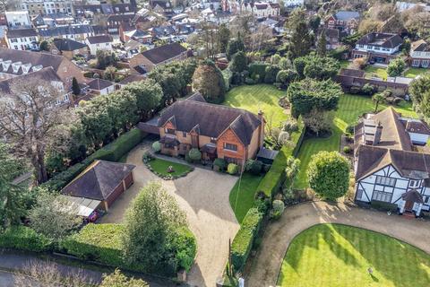 5 bedroom house for sale, High Pine Close, Weybridge, KT13