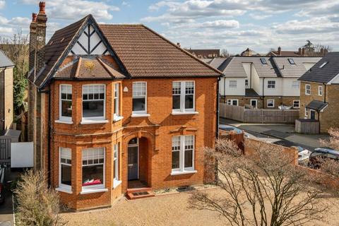 6 Rodway Road, Bromley, BR1 3JL