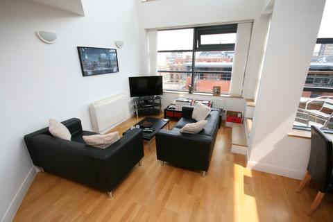 2 bedroom penthouse to rent, Brook House, Ellesmere Street, Manchester M15