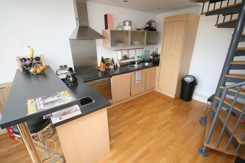 2 bedroom penthouse to rent, Brook House, Ellesmere Street, Manchester M15