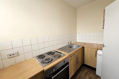 1 bedroom flat to rent, Cleethorpe Road, Grimsby DN31