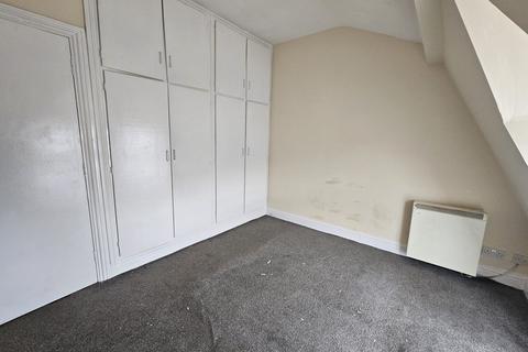 1 bedroom flat to rent, Cleethorpe Road, Grimsby DN31