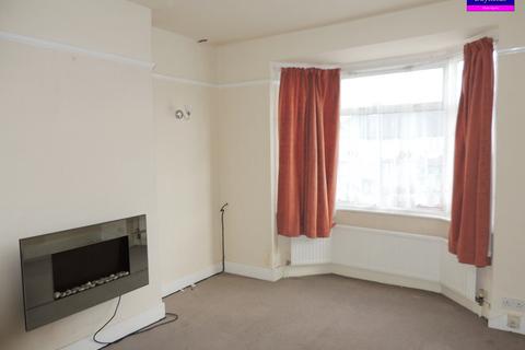 1 bedroom flat to rent, Lincoln Road, Enfield EN1